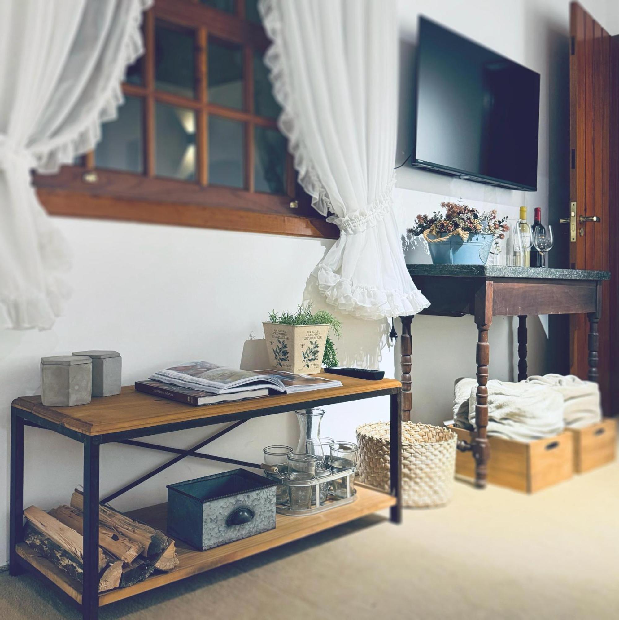 Casa Capivari Acomodação com café da manhã  *